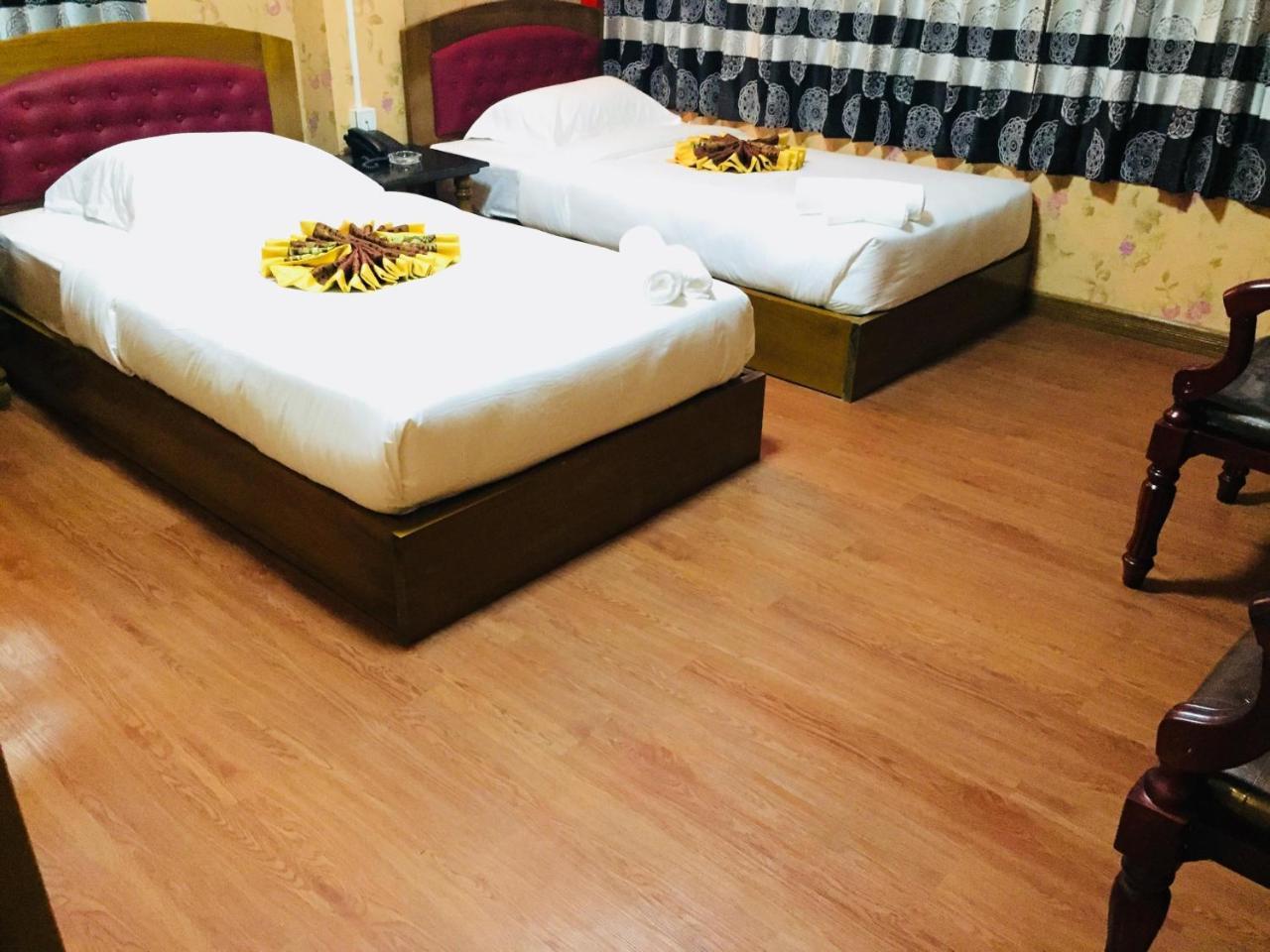C & Y Hotel Rangun Kültér fotó