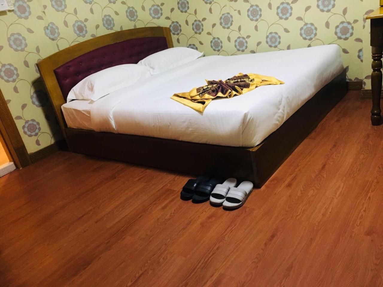 C & Y Hotel Rangun Kültér fotó