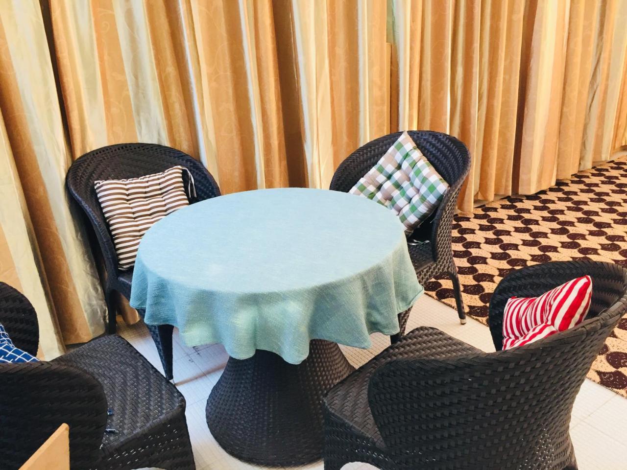 C & Y Hotel Rangun Kültér fotó