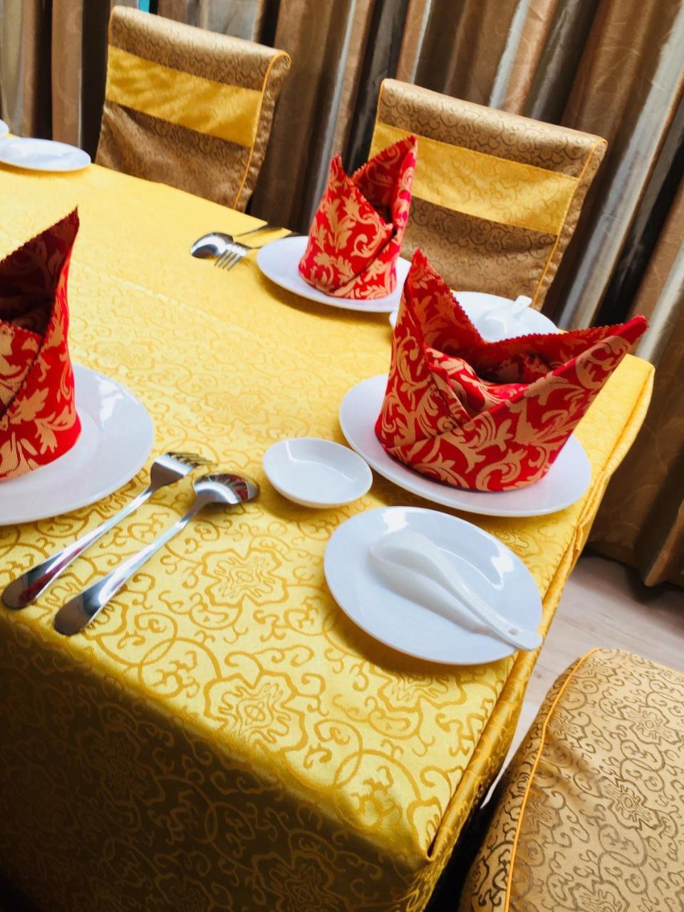 C & Y Hotel Rangun Kültér fotó