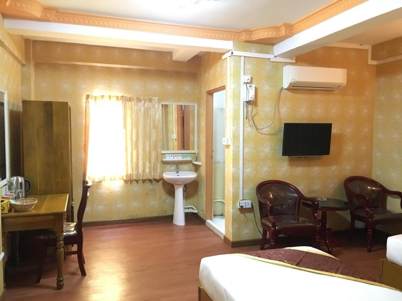 C & Y Hotel Rangun Kültér fotó